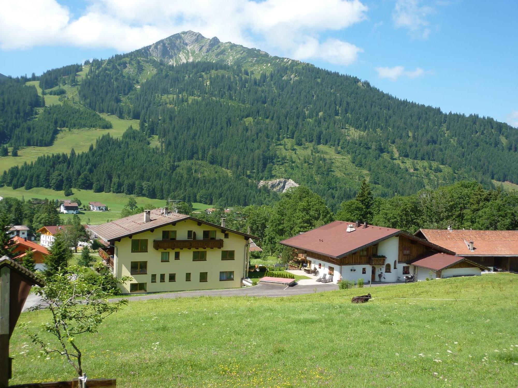 Auf Der Sonnenseite Apartment Schattwald Exterior photo